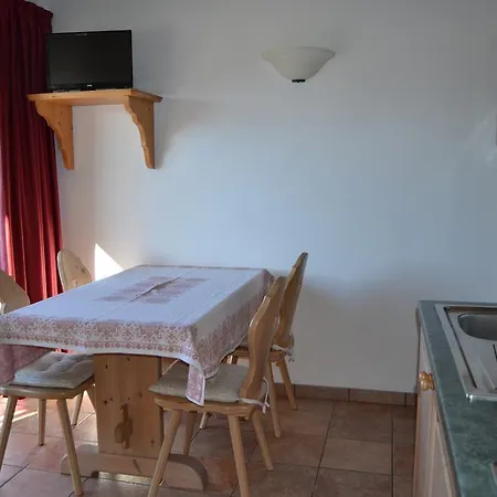 Aparthotel Giongo - *
